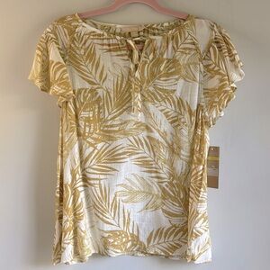 Hope & Harlow Leaf Print Top